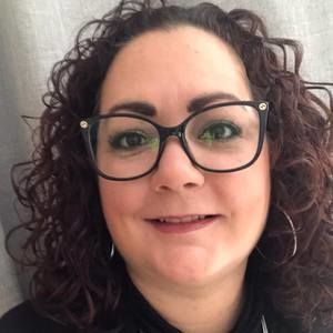 Meet your Posher, Marie-claude